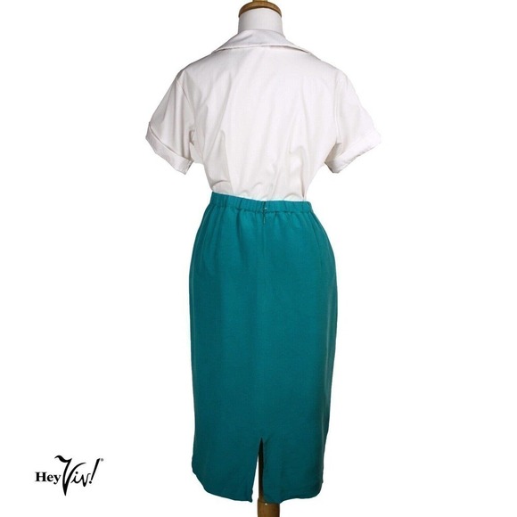 Vintage Green Silk Pencil Skirt, Fully Lined, Elastic Waist 30-34" ML - Hey Viv - Picture 4 of 7